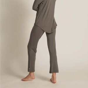 Faceplant Bamboo ®
Athleisure Pant
